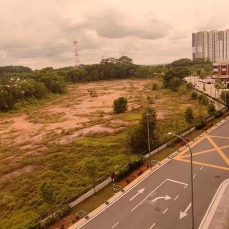 Hzb301-Selfcheck-In-Wi-Fi- Netflix- Parking- Pool-2 Bedroom- Klia, 7099 Sepang Exteriör bild